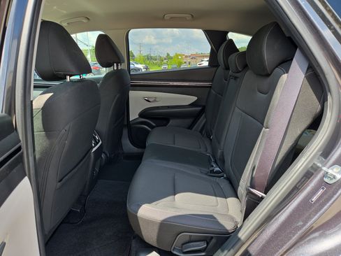 Used 2022 Hyundai Tucson SEL w/ Cargo Package FWD image 11