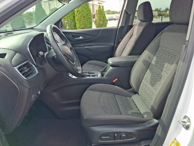 Certified 2024 Chevrolet Equinox LT AWD/4WD image 14