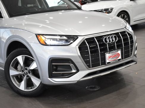 Used 2023 Audi Q5 2.0T Premium Plus w/ Premium Plus Package image 3
