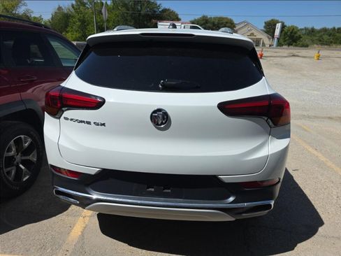 Used 2021 Buick Encore GX Essence FWD image 5