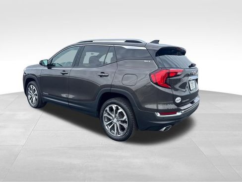 Used 2020 GMC Terrain SLT w/ Preferred Package image 3
