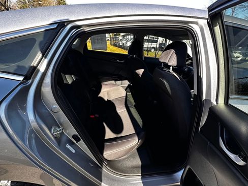 Used 2021 Honda Insight EX image 25