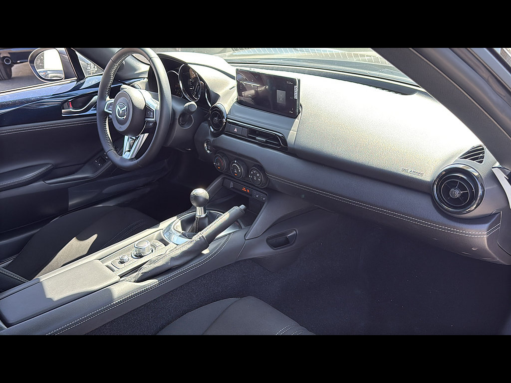 New 2026 MAZDA MX-5 Miata Club w/ Interior Package RWD image 10