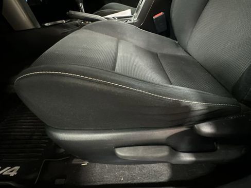 Used 2016 Toyota RAV4 XLE w/ Convenience Package image 18