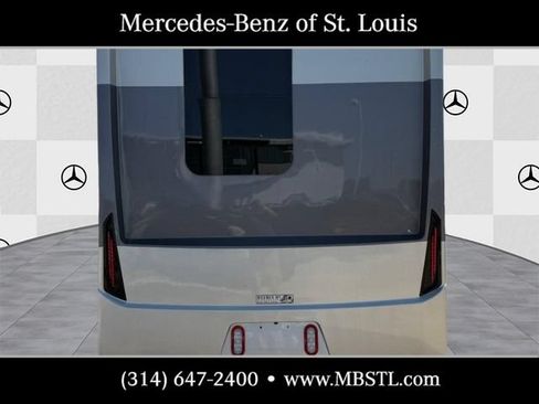Used 2020 Mercedes-Benz Sprinter 3500 image 4