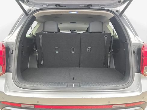 Used 2025 Hyundai Palisade SEL FWD image 26