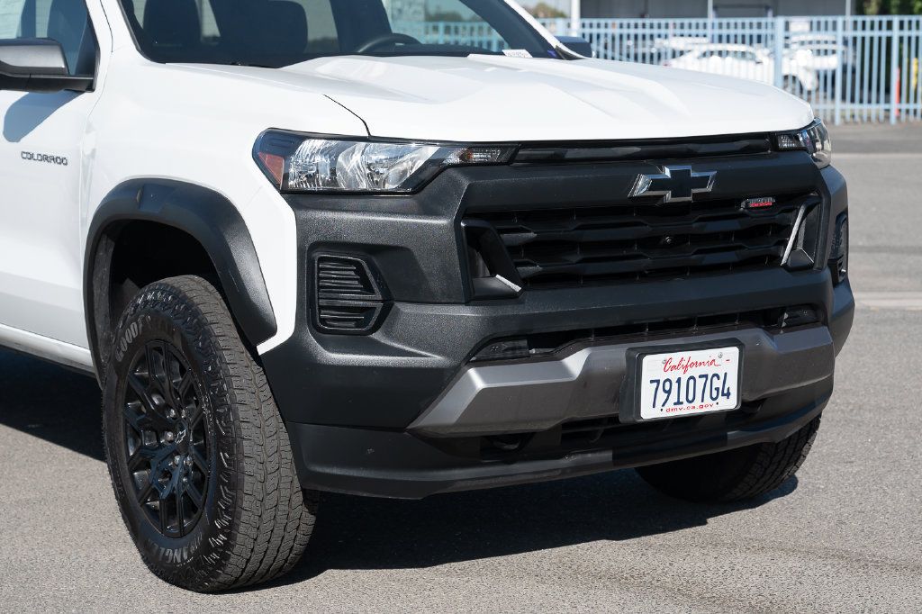 Used 2025 Chevrolet Colorado Trail Boss AWD/4WD image 9