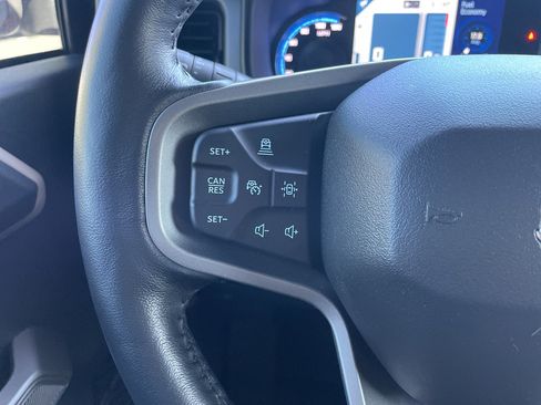 Used 2023 Ford Bronco Wildtrak image 31