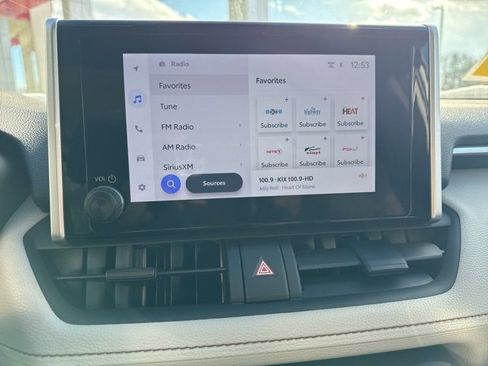 Used 2024 Toyota RAV4 XLE image 15