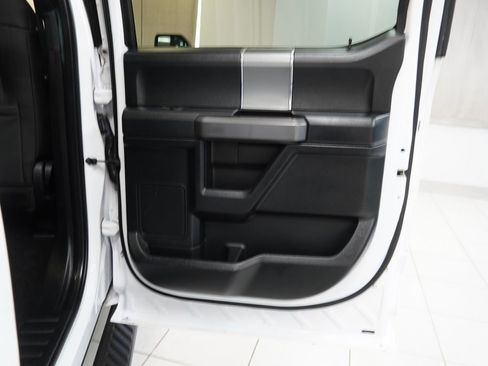 Used 2015 Ford F150 XLT w/ Equipment Group 301A Mid image 20