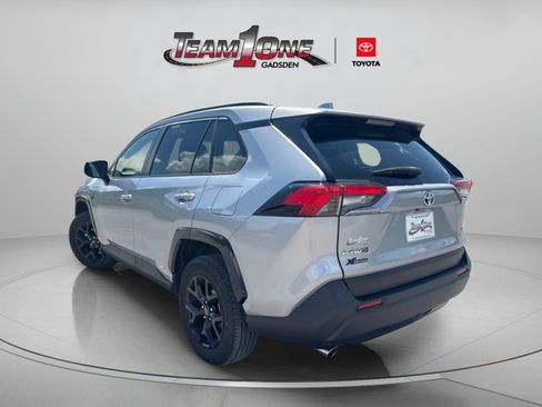 Certified 2023 Toyota RAV4 LE AWD/4WD image 8