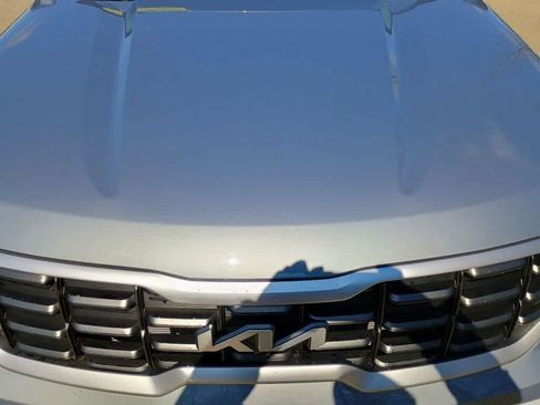 Used 2025 Kia Telluride SX Prestige AWD/4WD image 35