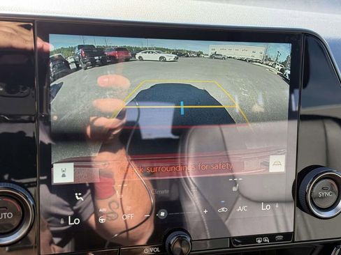 Used 2025 Lexus NX 350 AWD image 11