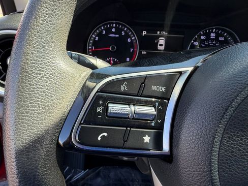 Used 2024 Kia Forte LXS image 22