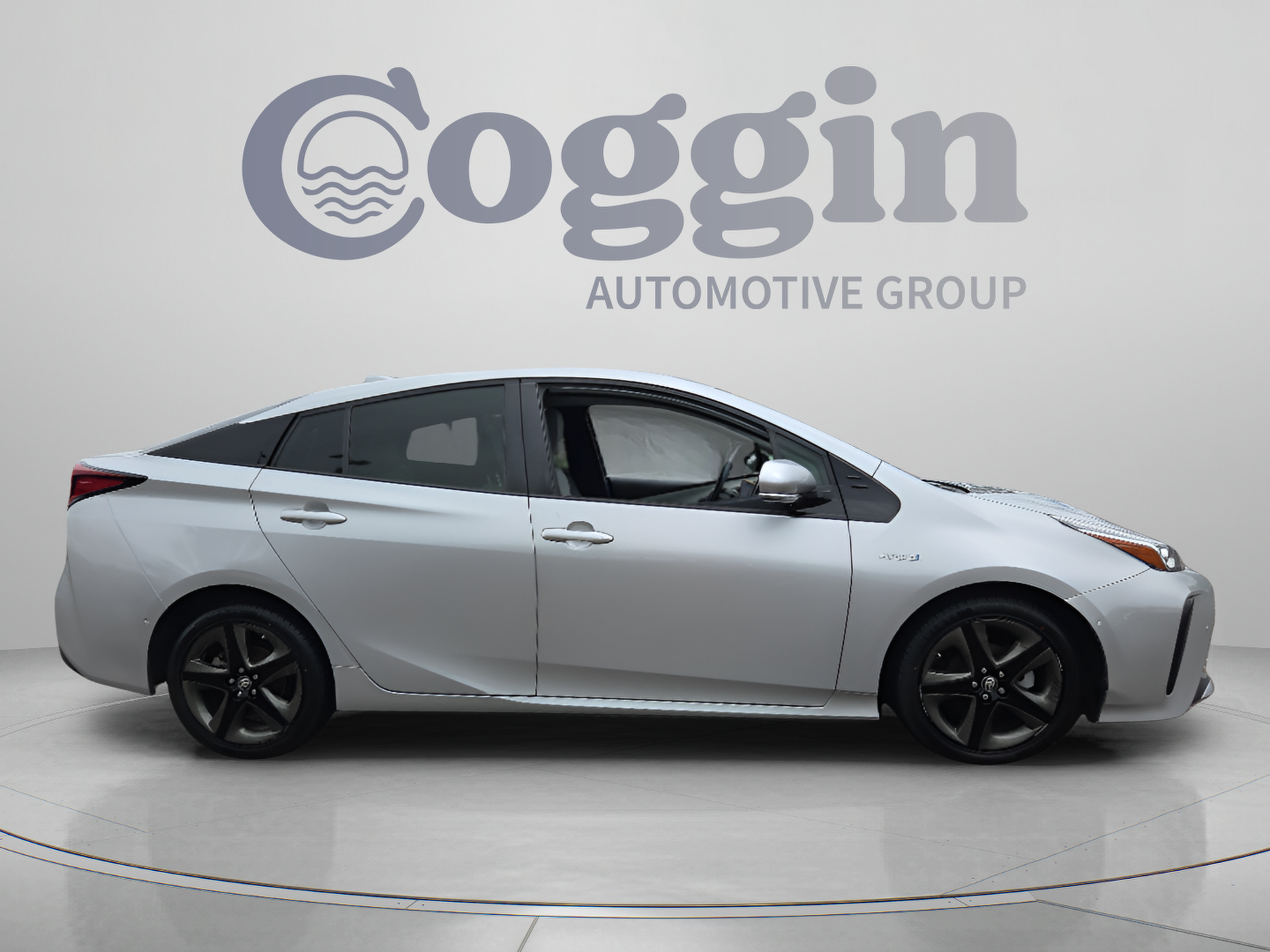 Used 2020 Toyota Prius Limited FWD image 6
