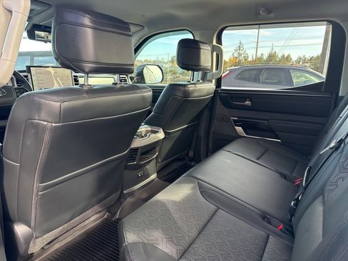 Used 2024 Toyota Tundra Limited image 9