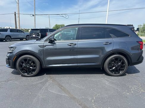 Used 2021 Kia Sorento SX FWD image 16