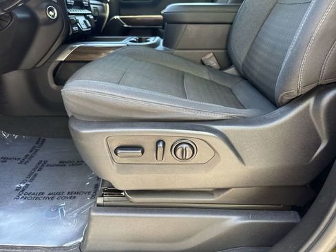 Used 2019 Chevrolet Silverado 1500 RST image 28