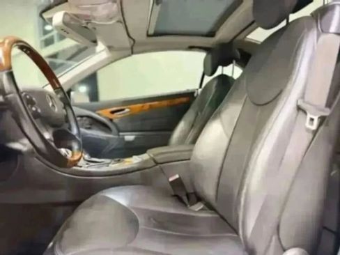 Used 2008 Mercedes-Benz SL 550 SL 550 w/ P1 Pkg image 17