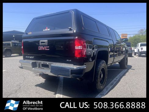 Used 2018 GMC Sierra 1500 SLE w/ SLE Value Package AWD/4WD image 5