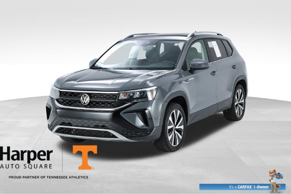 Used 2023 Volkswagen Taos SE w/ Panoramic Sunroof Package AWD/4WD image 1