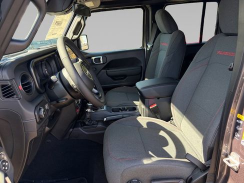 New 2026 Jeep Wrangler Unlimited Rubicon AWD/4WD image 10
