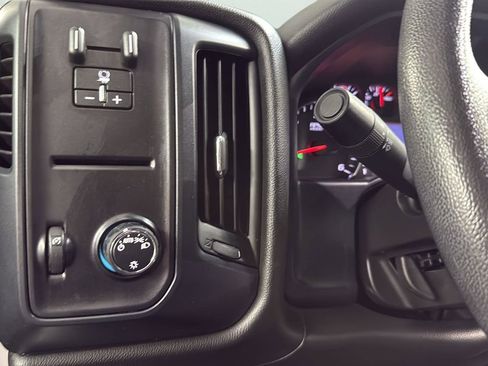 Used 2018 Chevrolet Silverado 2500 W/T w/ WT Convenience Package image 13