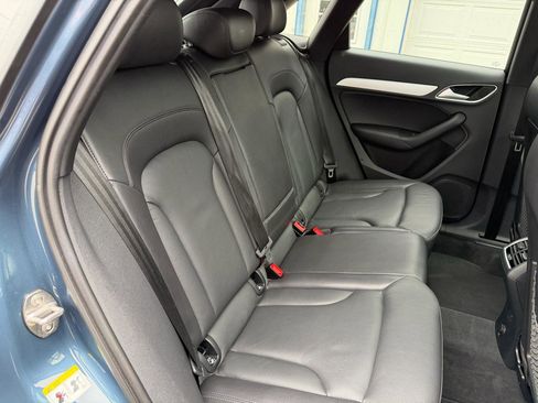 Used 2018 Audi Q3 2.0T Premium AWD/4WD image 16