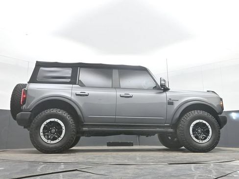 Used 2022 Ford Bronco Outer Banks w/ Sasquatch Package AWD/4WD image 49