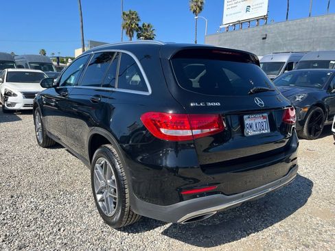 Used 2019 Mercedes-Benz GLC 300 GLC 300 w/ AMG Line image 9