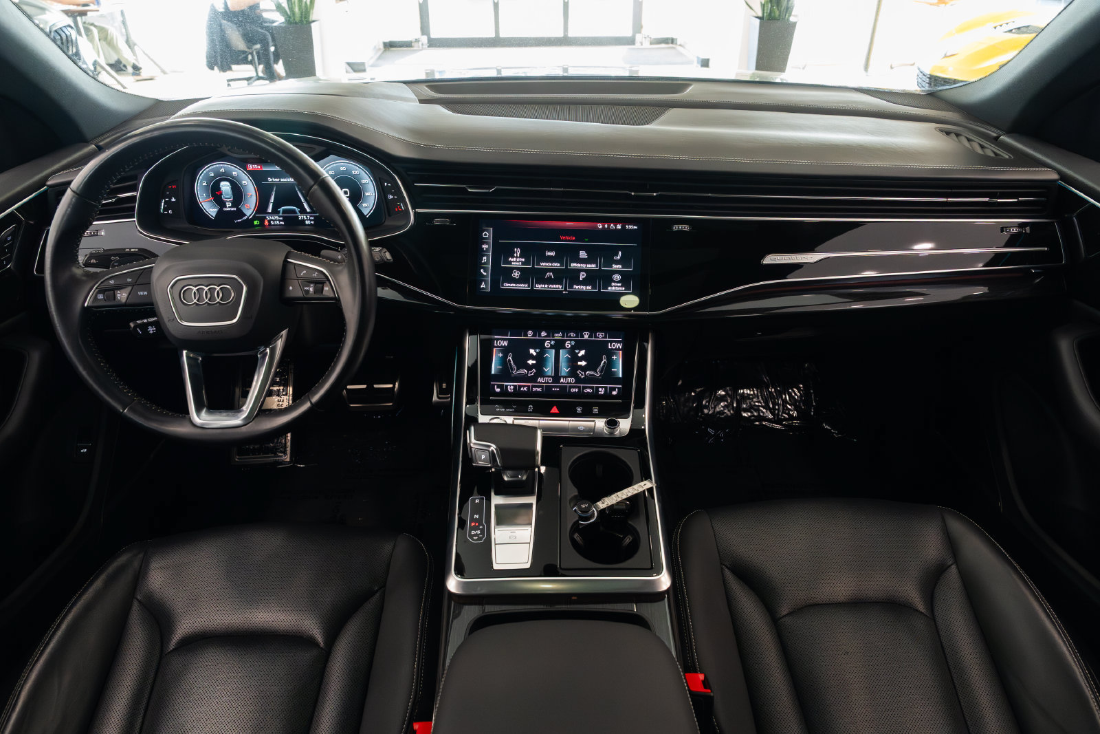 Used 2020 Audi Q8 Prestige w/ Prestige Package AWD/4WD image 9