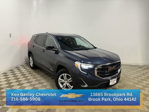 Used 2018 GMC Terrain SLE image 3