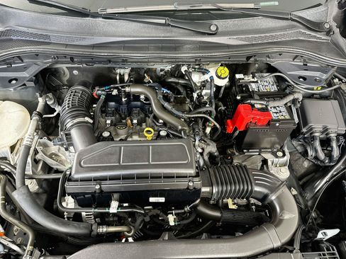 Used 2025 Ford Escape ST-Line FWD image 31
