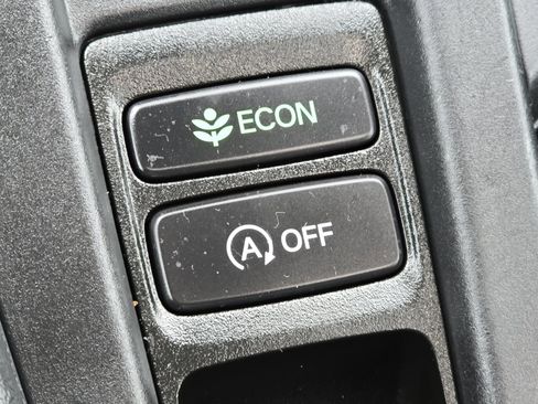 Certified 2023 Honda Accord EX image 9