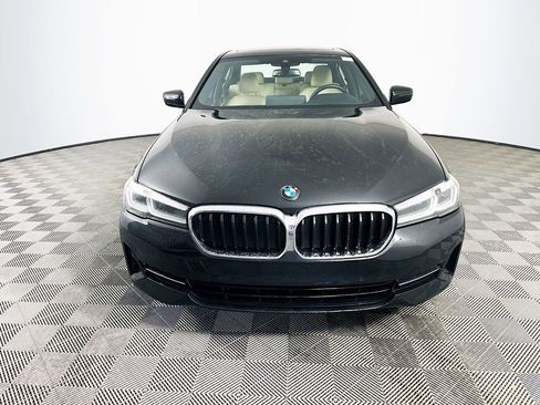 Used 2021 BMW 530i xDrive w/ Convenience Package image 2