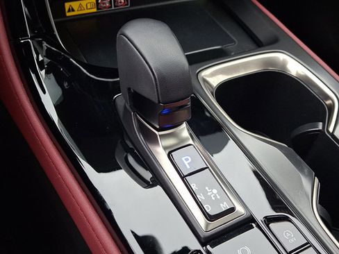 Certified 2025 Lexus NX 350 AWD w/ Premium Package image 15