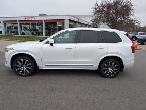 Used 2023 Volvo XC90 B6 Plus w/ Protection Package Premier AWD/4WD image 2