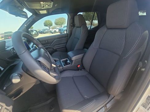 Used 2026 Toyota 4Runner SR5 image 15