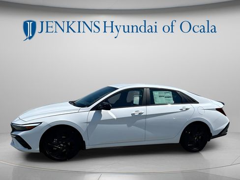 New 2026 Hyundai Elantra Sport FWD image 13