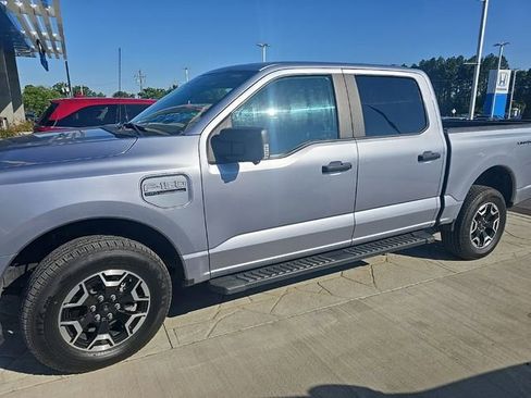 Used 2022 Ford F150 Lightning Pro w/ Tow Technology Package AWD/4WD image 7