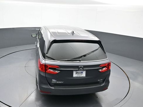 Certified 2023 Honda Odyssey Elite image 42