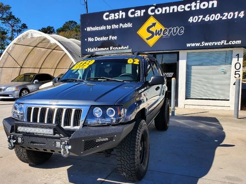 Used 2002 Jeep Grand Cherokee Laredo image 2