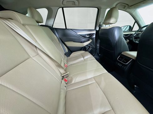 Used 2020 Subaru Outback Limited image 46