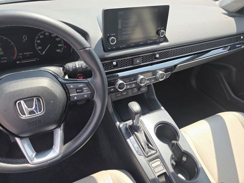 Used 2023 Honda Civic EX-L image 27