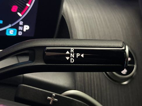 Used 2026 Mercedes-Benz GLC 300 4MATIC image 15