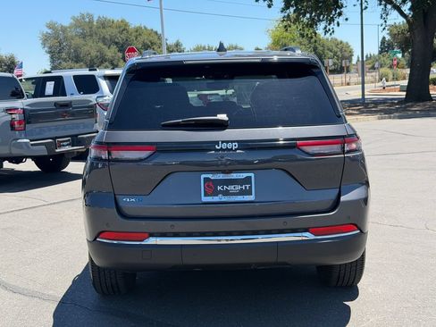 Used 2024 Jeep Grand Cherokee Limited 4xe AWD/4WD image 6