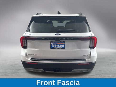 Used 2025 Ford Explorer Active w/ Active Comfort Package AWD/4WD image 10