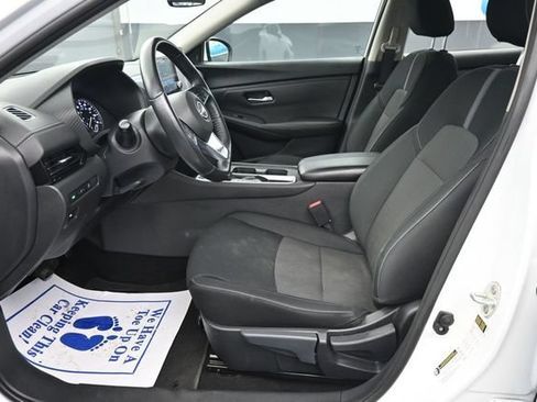 Used 2025 Nissan Sentra SV w/ All-Weather Package FWD image 11