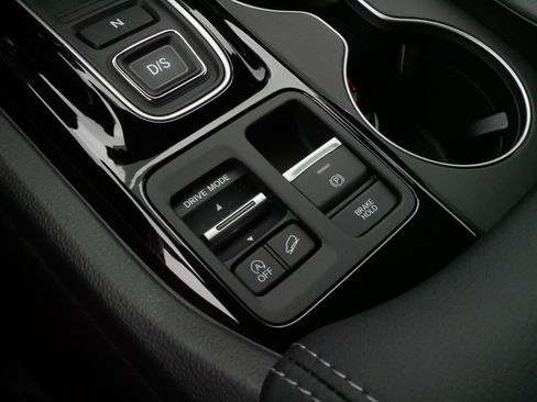 Certified 2025 Honda Pilot EX-L image 25