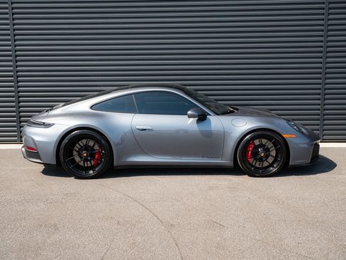 Certified 2026 Porsche 911 Carrera GTS RWD image 25